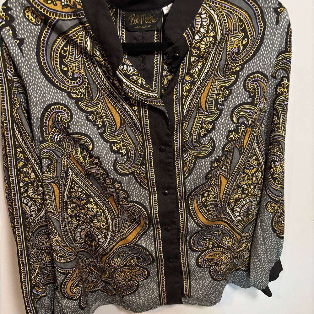 Bob Mackie Black and Gold Paisley Blouse. 4